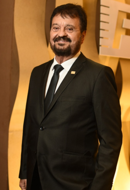 Clean Fair e Workshop Sindilimpe: Recife Expo Center Sedia o Maior Evento do Setor Químico 1 Alfredo Neves Salazar, diretor presidente do Sindilimpe, é o anfitrião do evento