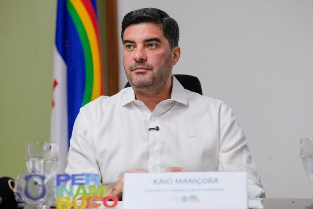 Conselho Estadual de Turismo de Pernambuco: secretário Kaioo Maniçoba. 