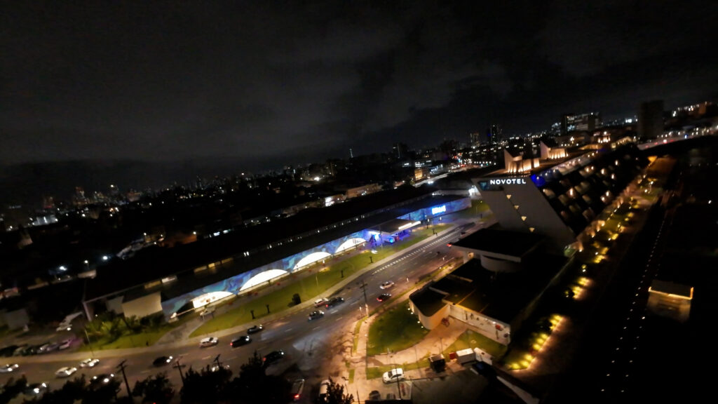 Experiência para visitantes Imagem aerea do Recife Expo Center mostrando todo o complexo Porto Novo Recife.